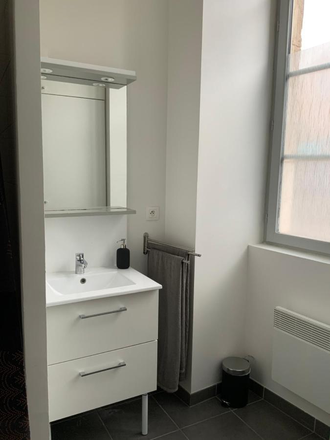 Appartement Studio Dole Grevy Deux Etoiles 外观 照片